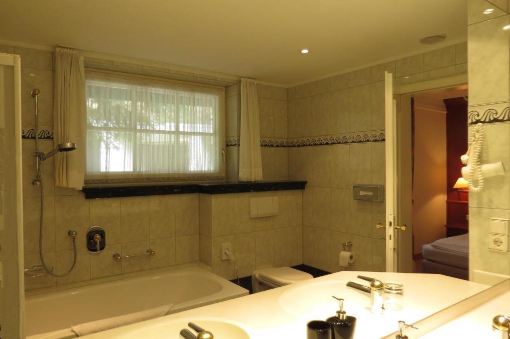 Park Hotel Am Schloss Ettringen  Room photo